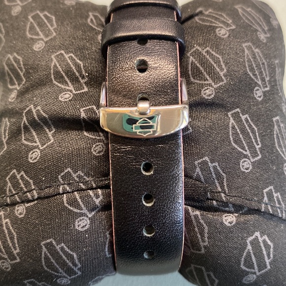 Ladies Bulova Harley Davidson edition watch - Picture 6 of 6